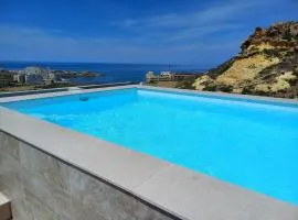 Yellow Hill Penthouse
