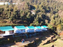 Escape Pod Himalayan Campsite, glamping en Bhimtal