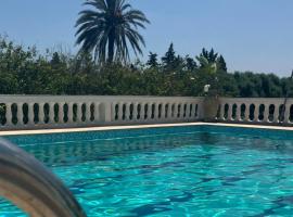 Dar louzir &agrave; Tazarka ค็อทเทจในTazarka