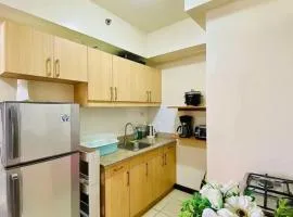 2BR FREE PARKING Calathea Place