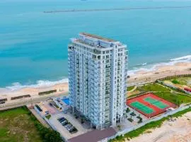 Oceanview 2 bedroom Smarthome with Pool