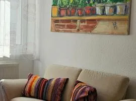 City-Close - King Bed & Free Garage