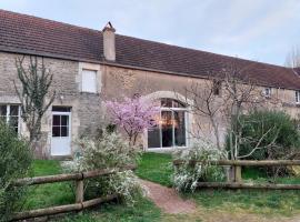 La Ferme du BoisDieu, hotel ad Avallon