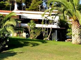 Beachfront Villa 100m from Sea for up to 10 guests