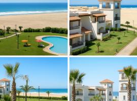 Résidence Beralmar direct plage piscine, hôtel à Assilah