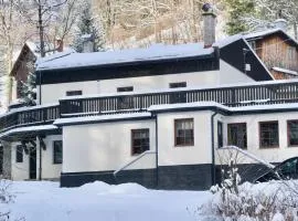 Penzion Mája - przytulny pensjonat blisko szlaków i stoków w Karkonoszach