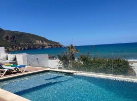 Villa Dar Lefrah, hotel v destinaci Tipaza