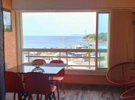 A PIEDS NUS JUSQU'A LA MER