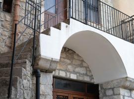Ricrìu, nel cuore del borgo, hótel í Caltabellotta