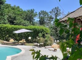 L'Armandine, hotel v destinaci Saint-Marcel-Bel-Accueil