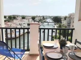 Appartement vue exceptionnelle sur les canaux
