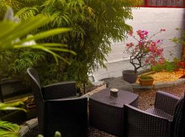 Studio Mohui RBNB, hôtel à Punaauia