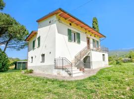 Cozy Counrtry House, hotel in Terranuova Bracciolini