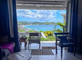 Carribbean Hill - Stunning View and infinity pool, hotel com estacionamento em Grand Case