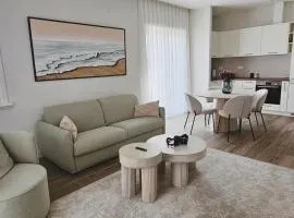 Lustica Bay Centrale 7a4