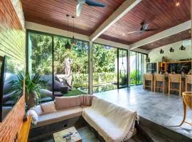 4 Bed with pool Padang Padang Indah Villa