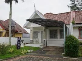 Diyar Villas Puncak M4/12