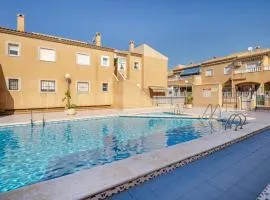 Charming Studio in Torrevieja, 75 sqm with Shared Pool