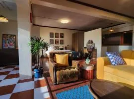 Best River view, Retro vibe studio apartment - Bangkok Old Town