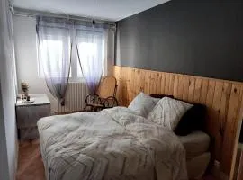 Logement autonome pour 2 personnes au RDC