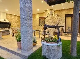 Garden's House Pozar in Aridaia