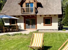 Strużka Kaszuby - Leśniczówka w sercu Borów Tucholskich, hotel v destinaci Małe Swornigacie