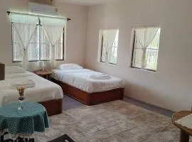 Baan Rom Yen Lamphun