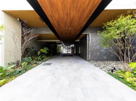 LIVEIL Hakataekimae, apartment in Fukuoka