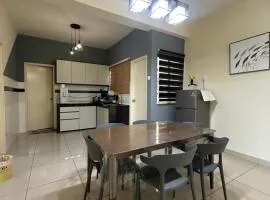 Saville Cheras 2 Bedroom HomeStay Link MRT