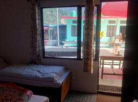 Kanhaiya Hotel, ξενοδοχείο σε Sonprayag