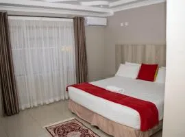 Ivory Inn Bed & Breakfast