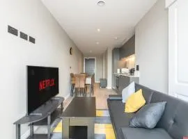 Amazing Views in Central Leeds - Pass The Keys