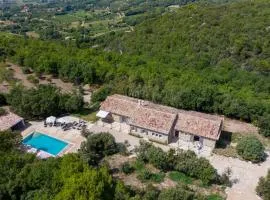 Beautiful Provencal Retreat in Luberon