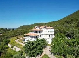 Eleftherion Comfort Living Lefkada