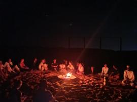 Desert Luma Camp, hotel v destinaci Al Raka