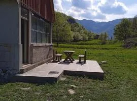 -DO- Gradac