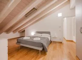Davide Flat - 15 min from Venice & Free Parking