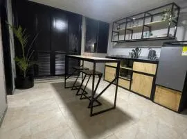 Apartment 84-21
