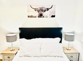 Private Room in Glasgow, hotel v destinaci Glasgow