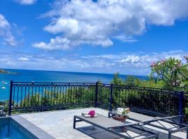 Ti Bay - Vue Mer spectaculaire & Piscine &agrave; d&eacute;bordement, hotel com estacionamento em Grand Case