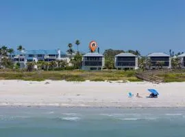 Bandy Beach E101 - Beachfront 3BR Townhome