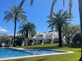 Hola Casa La Sella