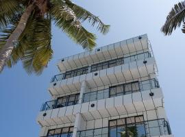 Wings by Hawks Hotels, hotel v destinaci Kamadhoo