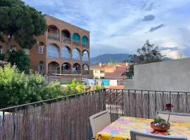 Alojamiento con encanto en planta superior ideal para trabajo y escapadas familiares en Montserrat