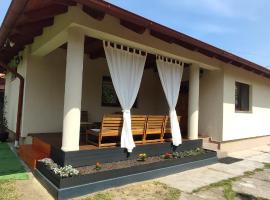 Silence Villa، كوخ في ساتو ماري