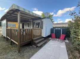 Mobil-Home - Climatisé, 6 couchages - Camping 1 Étoile