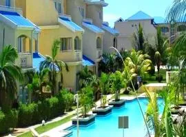 3 bedroom Ground Floor beach Flic en Flac