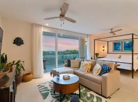 Oceanfront Paradise In Akumal Beach Access