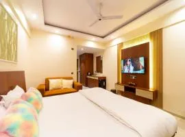 New omaxe hazratganj