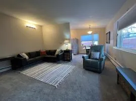 Downtown Coastal Trail 2 BDR 1 BTH Sleeps 2-6